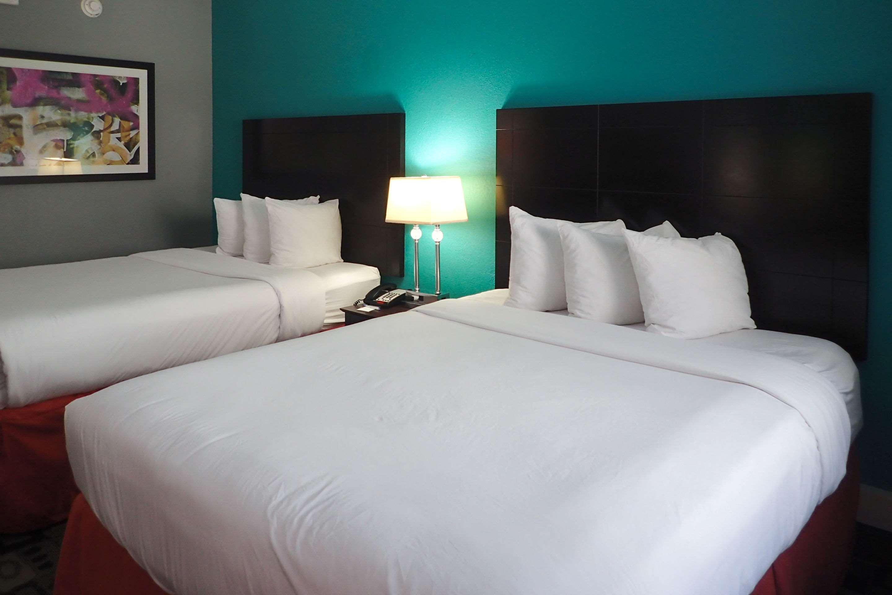 Quality Denver Hotel Aurora