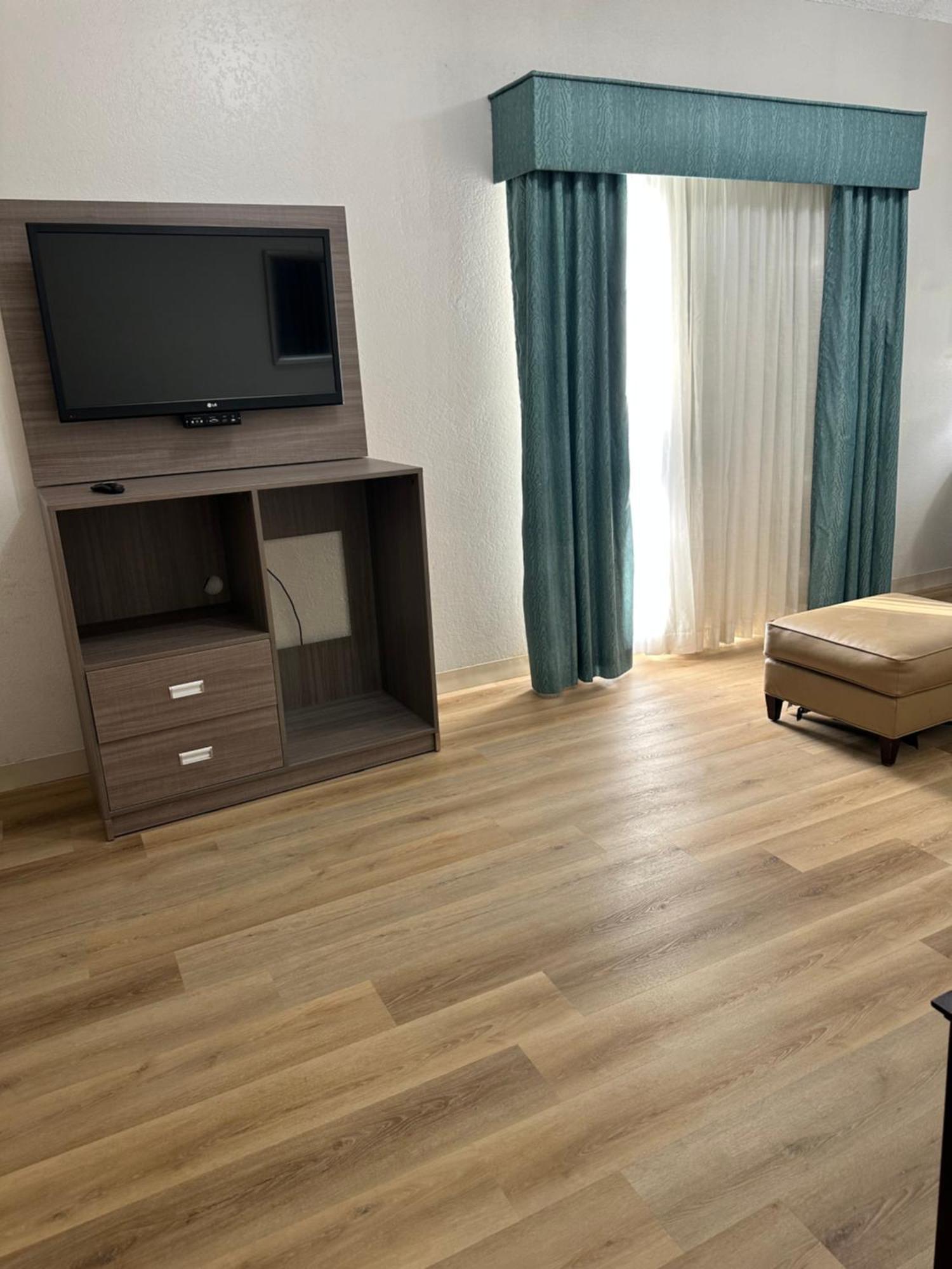 Quality Denver Hotel Aurora