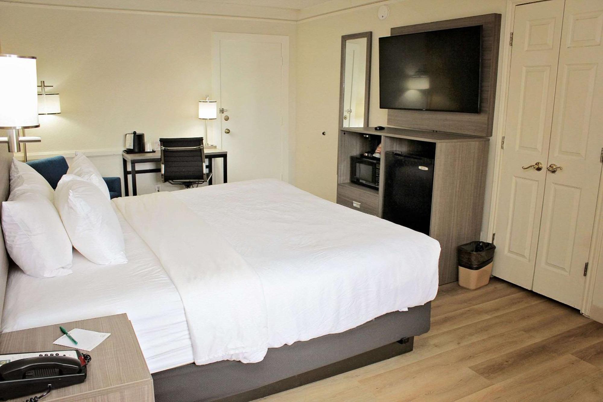 Hotel Quality Denver 2*